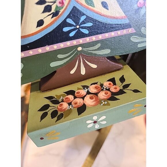 Set of 3 Christmas Holiday Angels Hand Painted Joyce Howard Primitive Style EUC - Picture 13 of 16